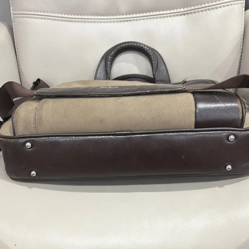 Tumi LXT rare Green and Brown Men's Bag